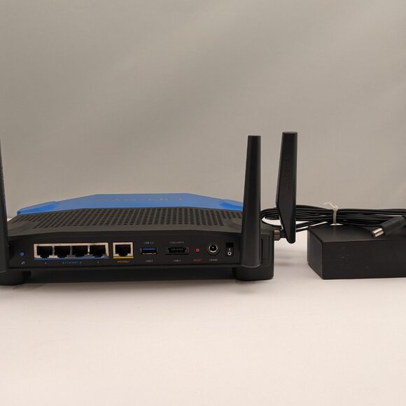 LINKSYS WRT3200ACM MU-MIMO 4 Port Gigabit WiFi Router Tri-Stream 160 Tech USED - Picture 2 of 15